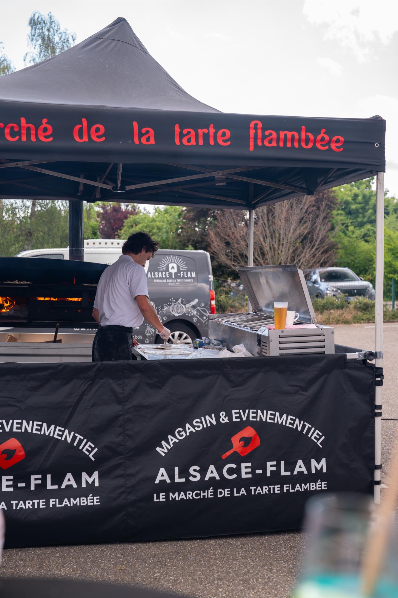 Une envie de tarte flamb&eacute;e ? Contactez Alsace Flam ! Benfeld
